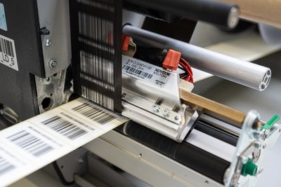 Produktion von Siegeletiketten