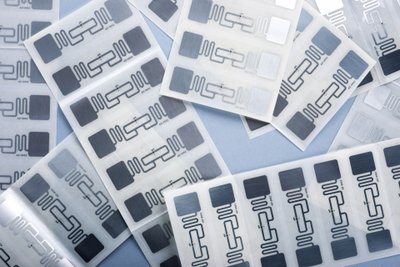 RFID-Etiketten zur Lager- und automatisierten Logistiksteuerung