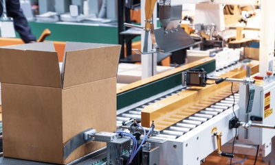 Logistikprozess mit Verpackungen