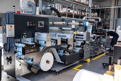 Automatisierte Etikettierung im Prozess